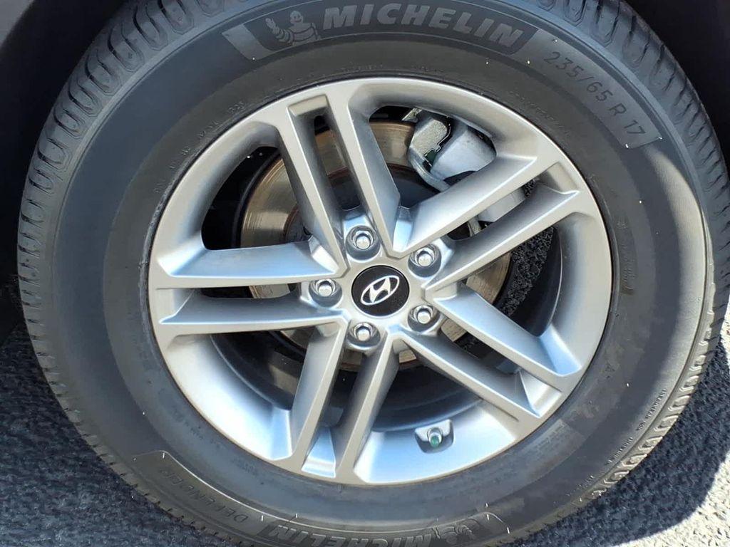 used 2018 Hyundai Santa Fe Sport car, priced at $11,900