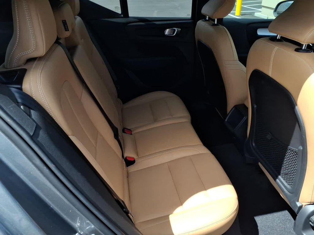 used 2019 Volvo XC40 car, priced at $22,700