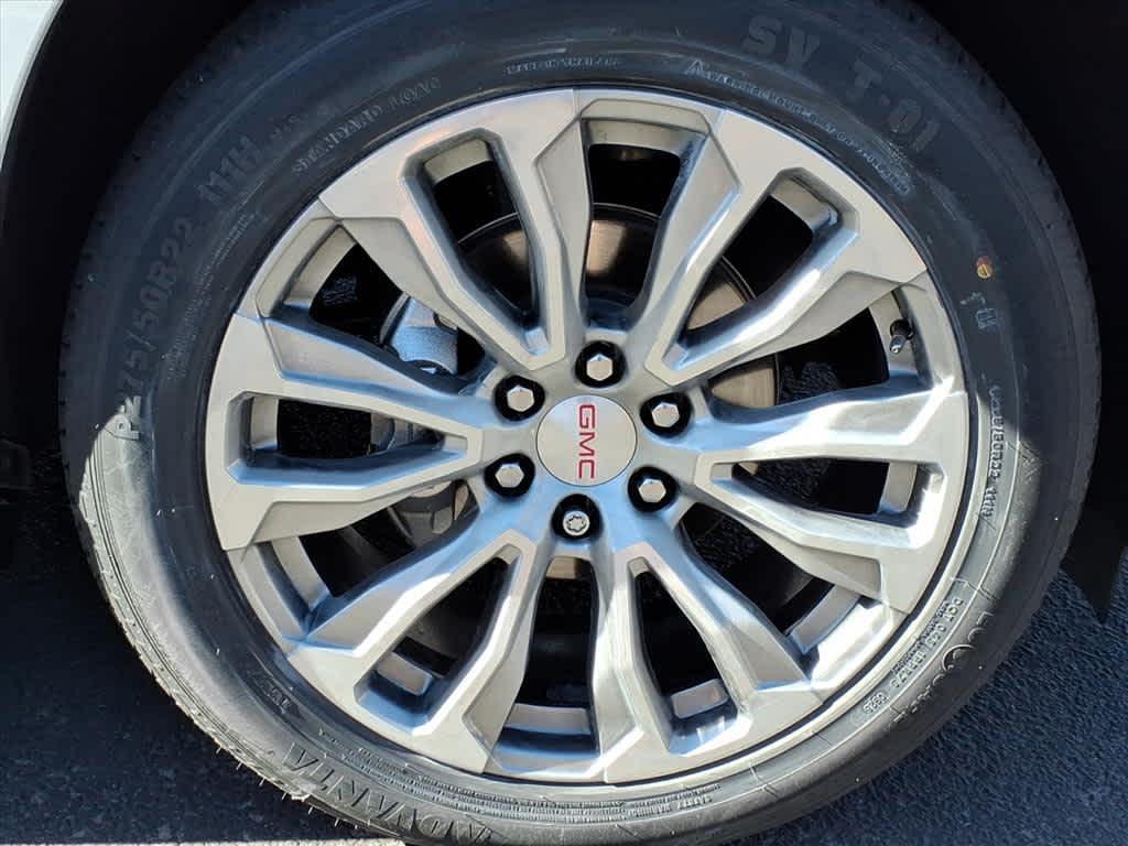 used 2022 GMC Yukon car, priced at $51,700