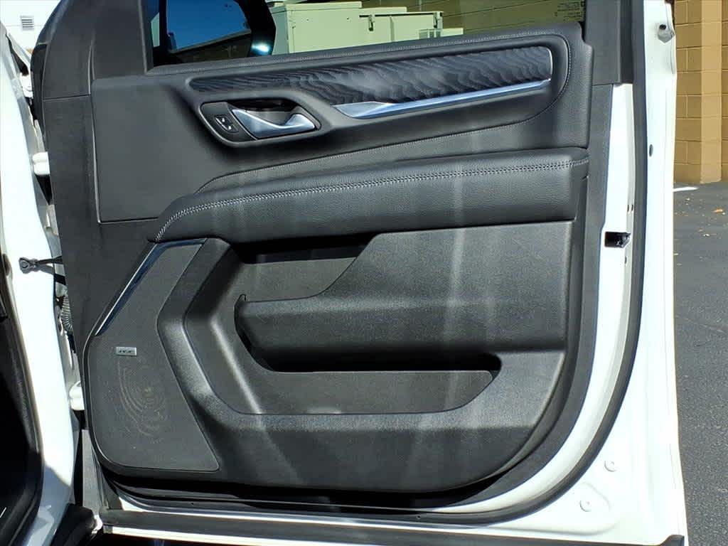 used 2022 GMC Yukon car, priced at $51,700