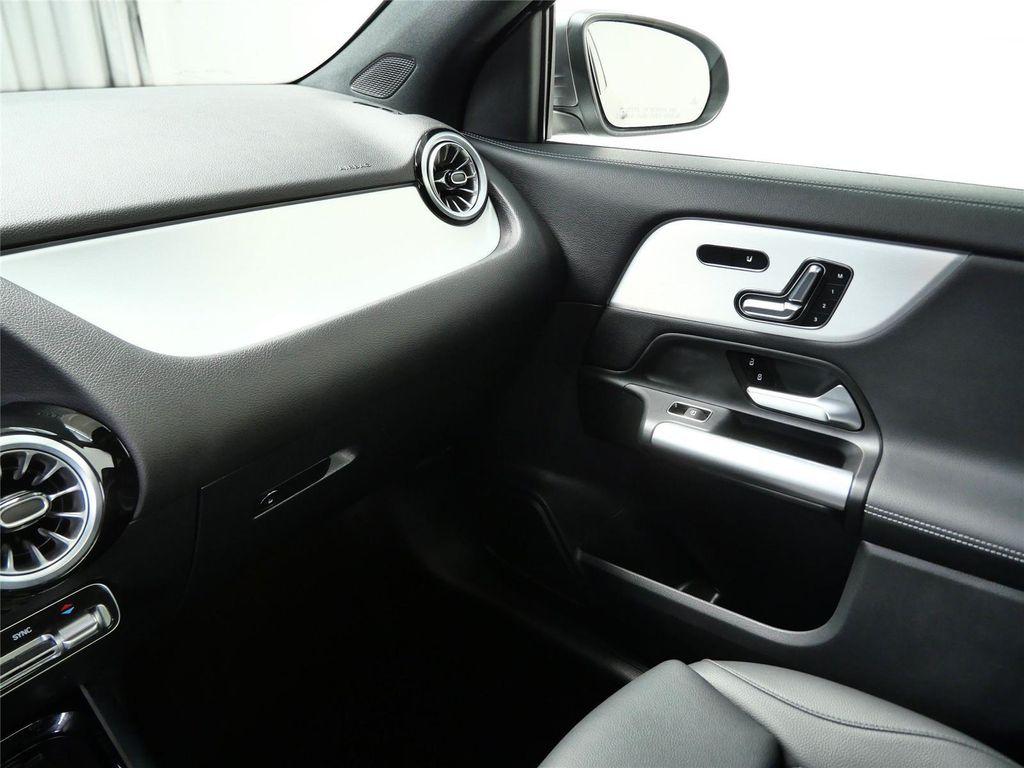 used 2025 Mercedes-Benz GLA 250 car, priced at $38,524