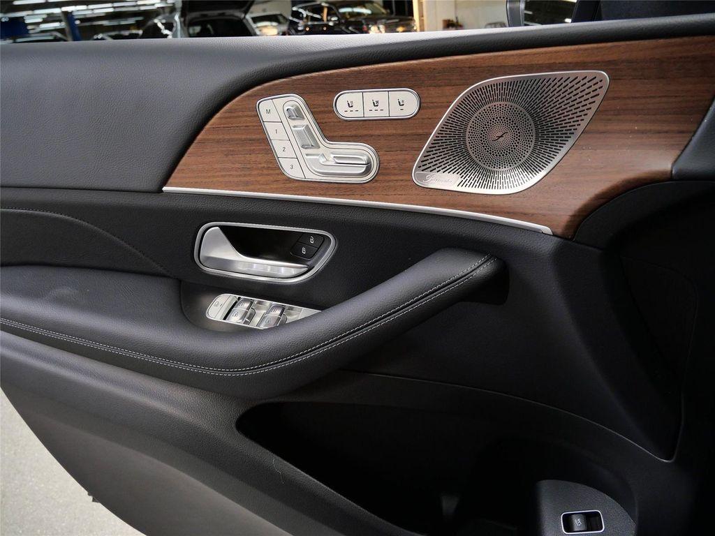 new 2026 Mercedes-Benz GLS 450 car, priced at $101,755