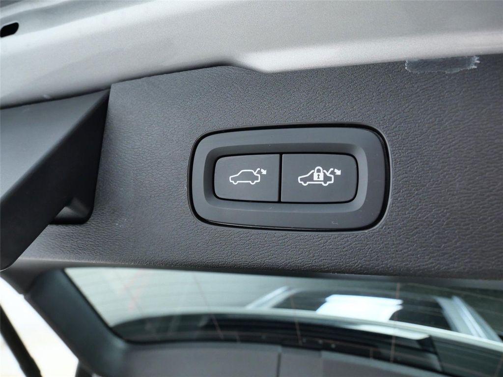 used 2025 Volvo V60 Cross Country car, priced at $37,998