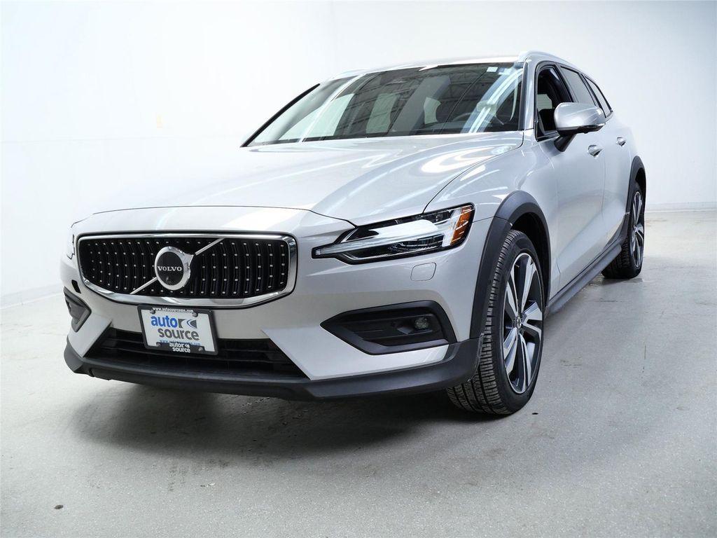 used 2025 Volvo V60 Cross Country car, priced at $37,998