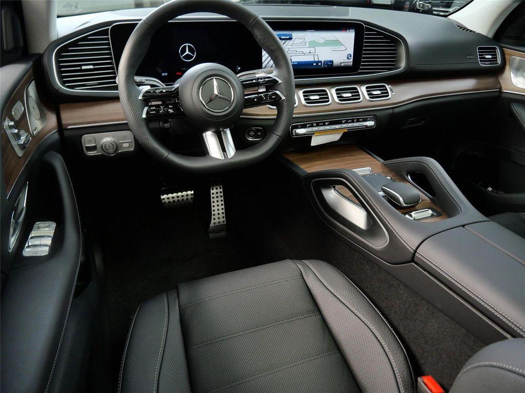 new 2026 Mercedes-Benz GLS 450 car, priced at $101,105