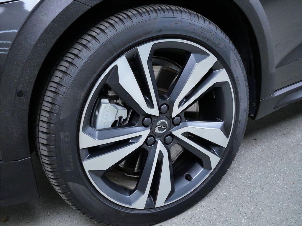 used 2025 Volvo V60 Cross Country car, priced at $38,998