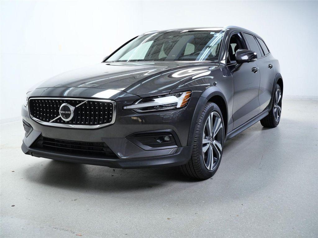used 2025 Volvo V60 Cross Country car, priced at $38,998