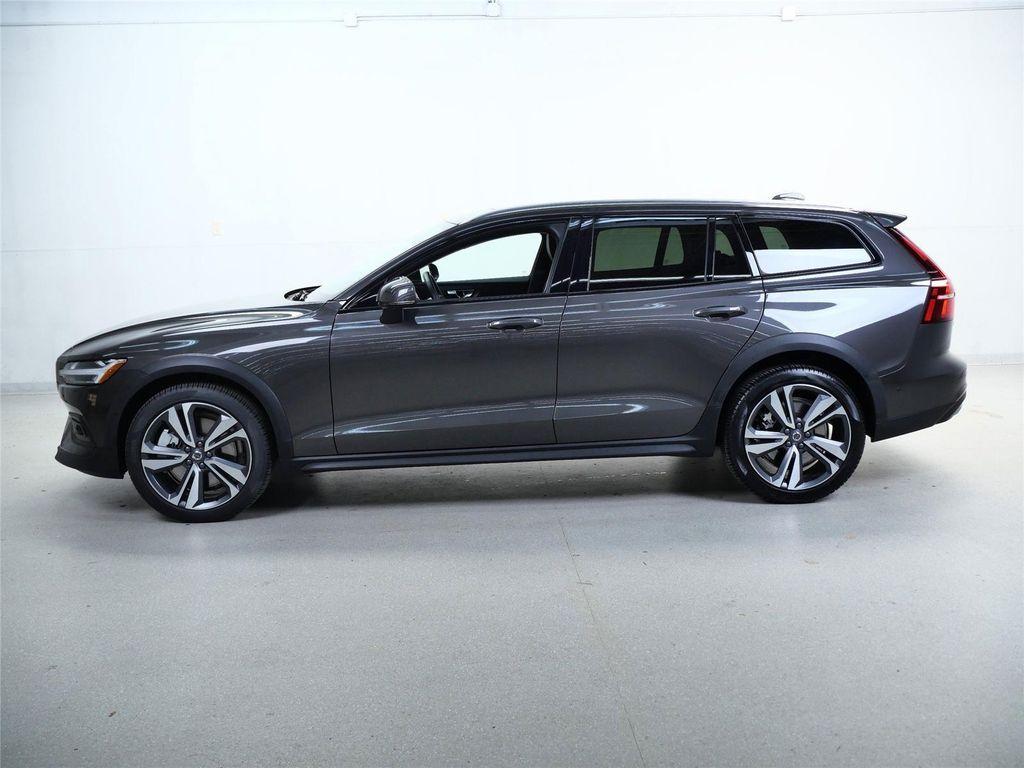 used 2025 Volvo V60 Cross Country car, priced at $38,998
