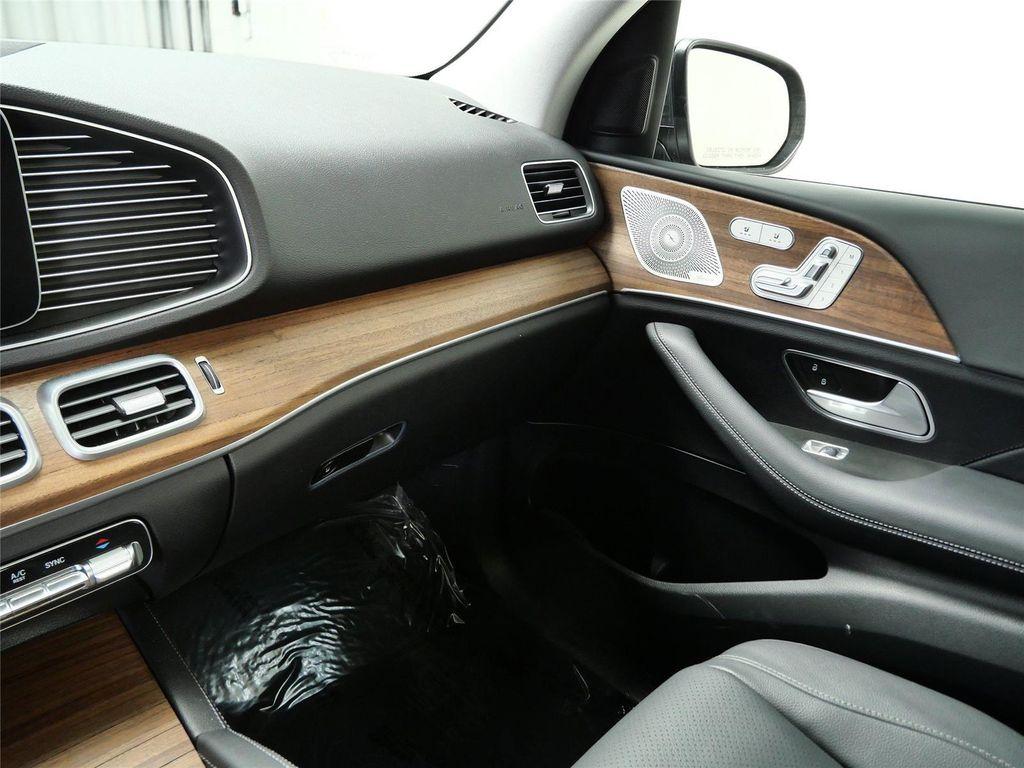used 2025 Mercedes-Benz GLE 350 car, priced at $64,999