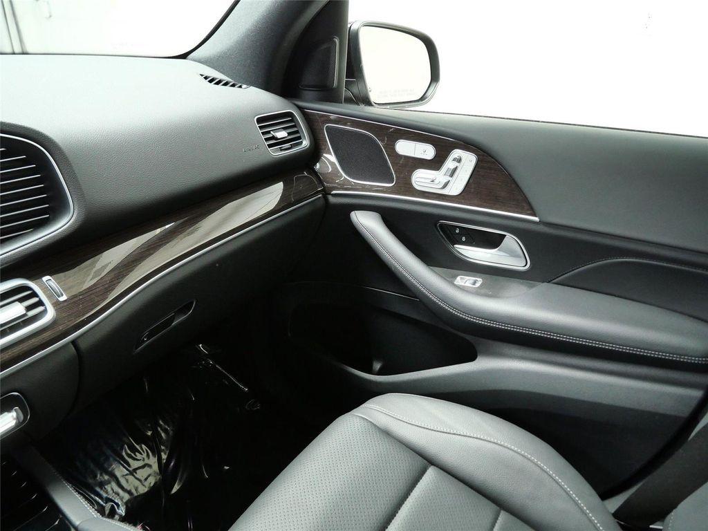 used 2025 Mercedes-Benz GLE 350 car, priced at $59,454