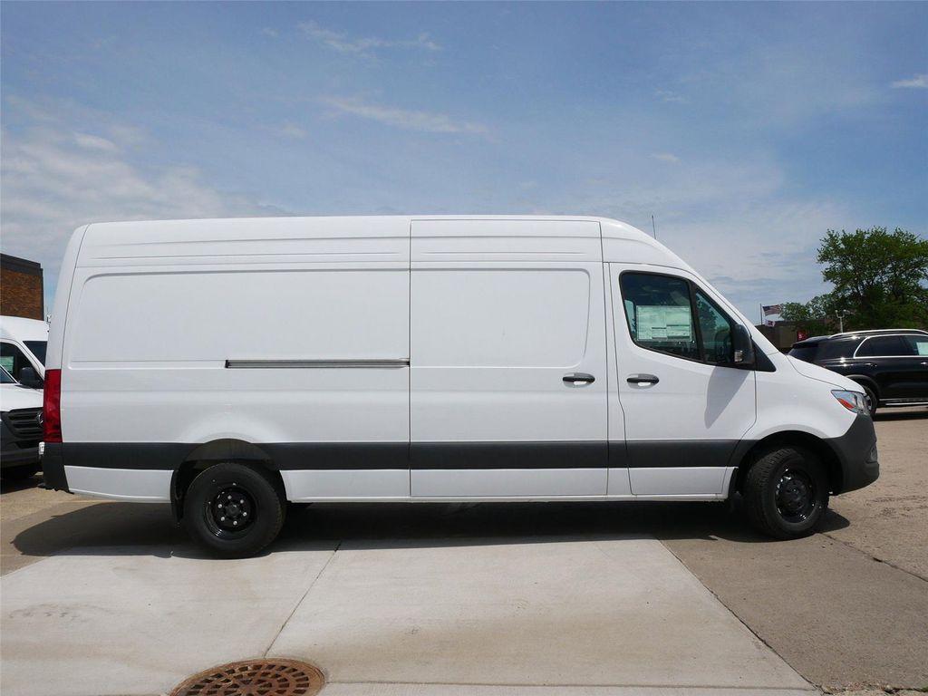 new 2025 Mercedes-Benz Sprinter 3500 car, priced at $72,657