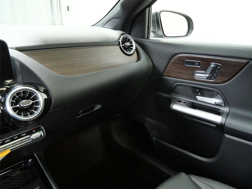 new 2026 Mercedes-Benz GLA 250 car, priced at $50,440