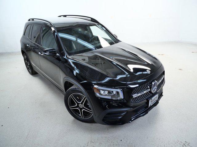 used 2022 Mercedes-Benz GLB 250 car, priced at $25,999
