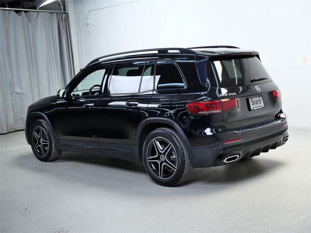 used 2022 Mercedes-Benz GLB 250 car, priced at $27,855