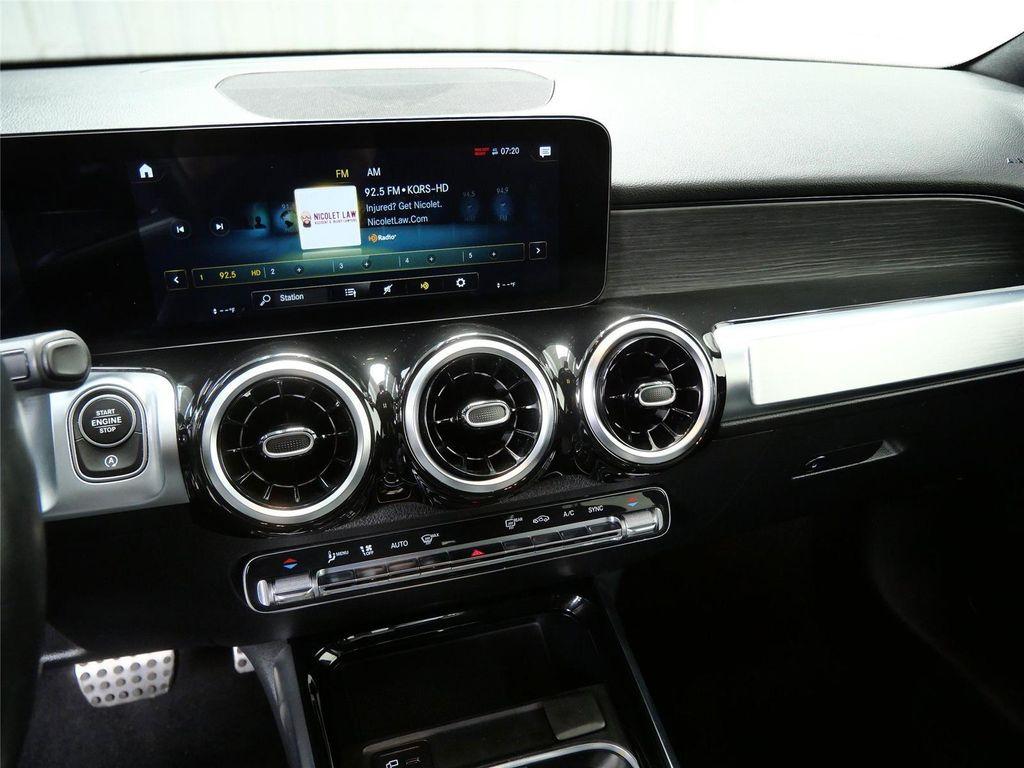 used 2022 Mercedes-Benz GLB 250 car, priced at $27,855