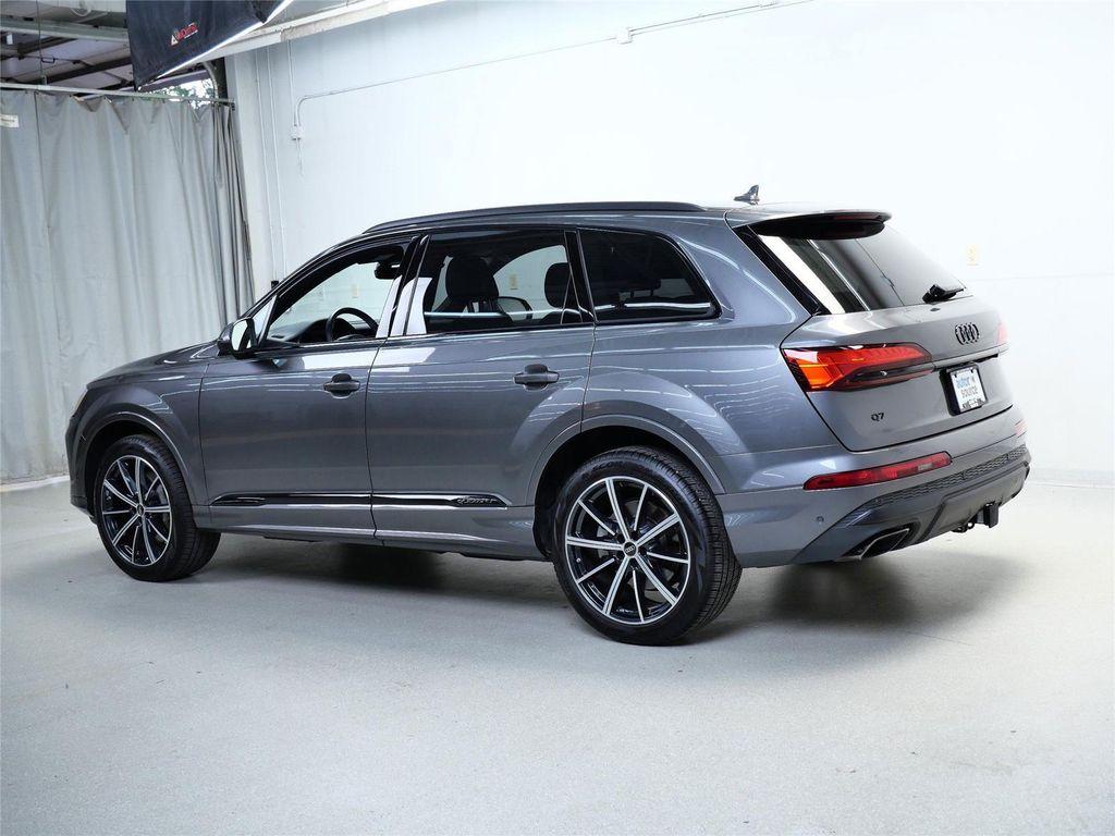 used 2025 Audi Q7 car, priced at $53,989