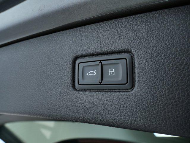 used 2025 Audi Q7 car, priced at $53,989