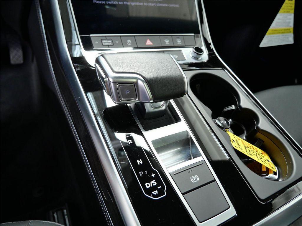 used 2025 Audi Q7 car, priced at $53,989
