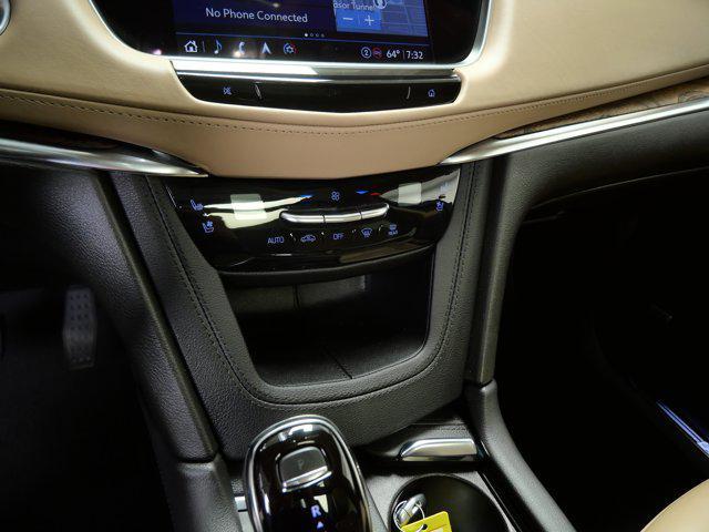 used 2022 Cadillac XT5 car, priced at $32,724