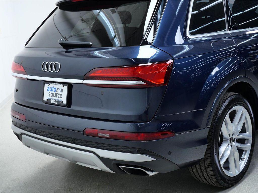 used 2025 Audi Q7 car, priced at $56,998