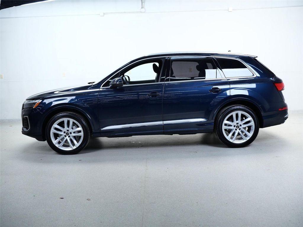 used 2025 Audi Q7 car, priced at $56,998