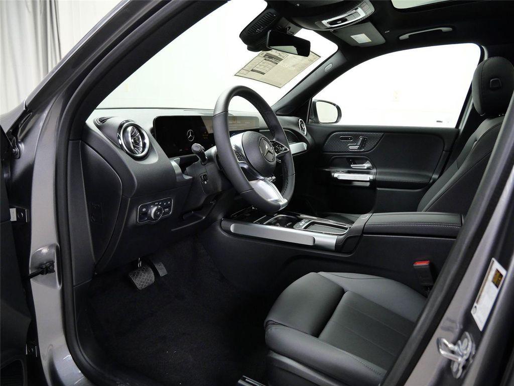 new 2026 Mercedes-Benz GLB 250 car, priced at $53,740