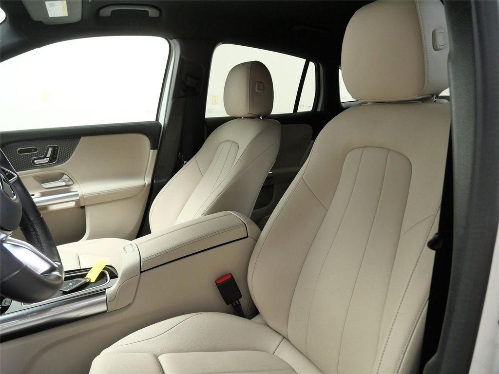 used 2025 Mercedes-Benz GLA 250 car, priced at $37,655