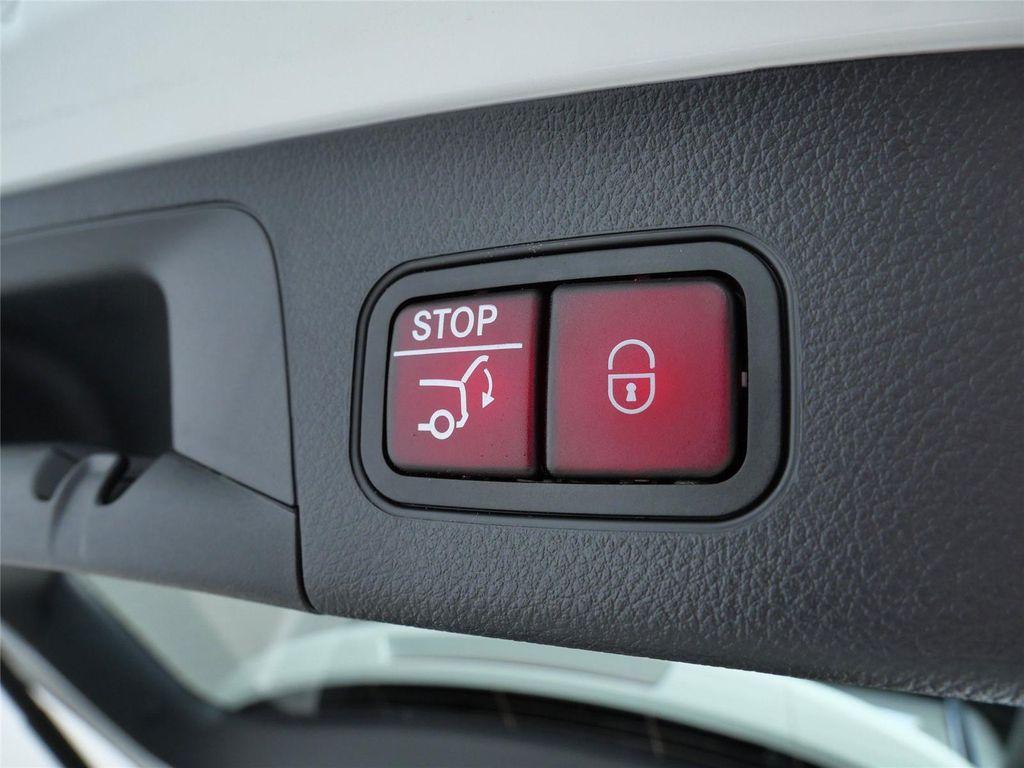 used 2025 Mercedes-Benz GLA 250 car, priced at $37,655