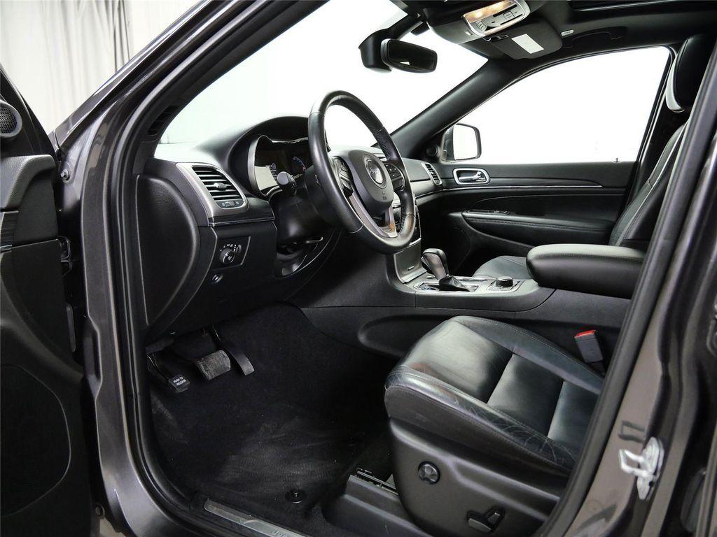 used 2020 Jeep Grand Cherokee car, priced at $18,499