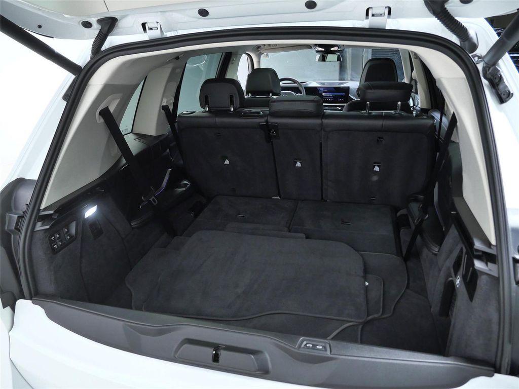 used 2026 BMW X7 car, priced at $76,998