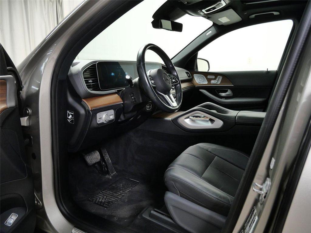 used 2020 Mercedes-Benz GLE 350 car, priced at $28,906