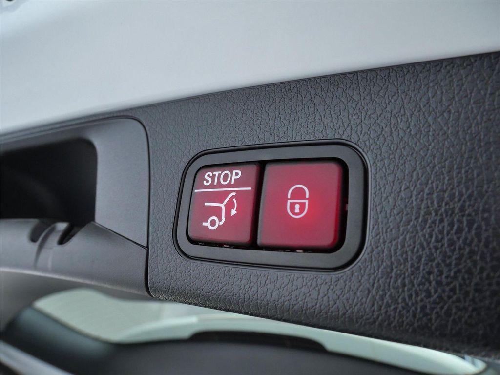 used 2025 Mercedes-Benz GLB 250 car, priced at $41,977