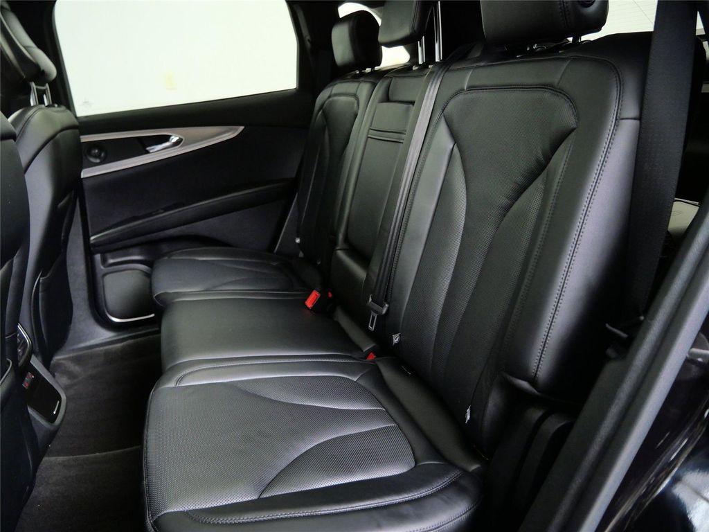 used 2020 Lincoln Nautilus car, priced at $25,988