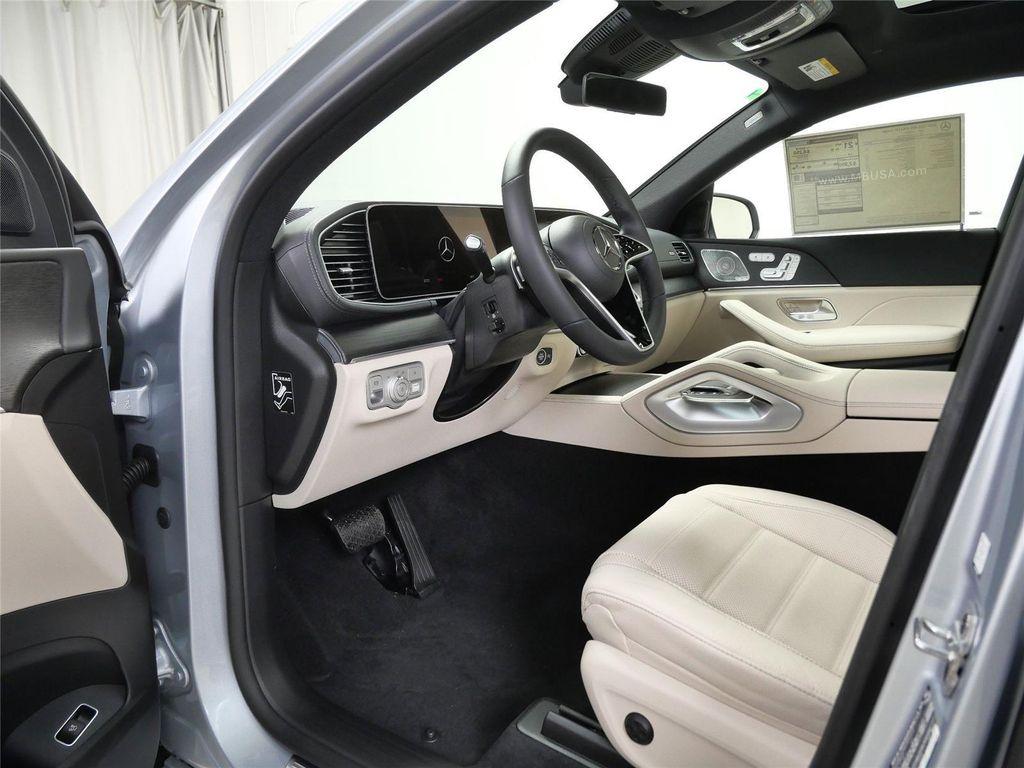 new 2026 Mercedes-Benz GLE 450 car, priced at $86,770