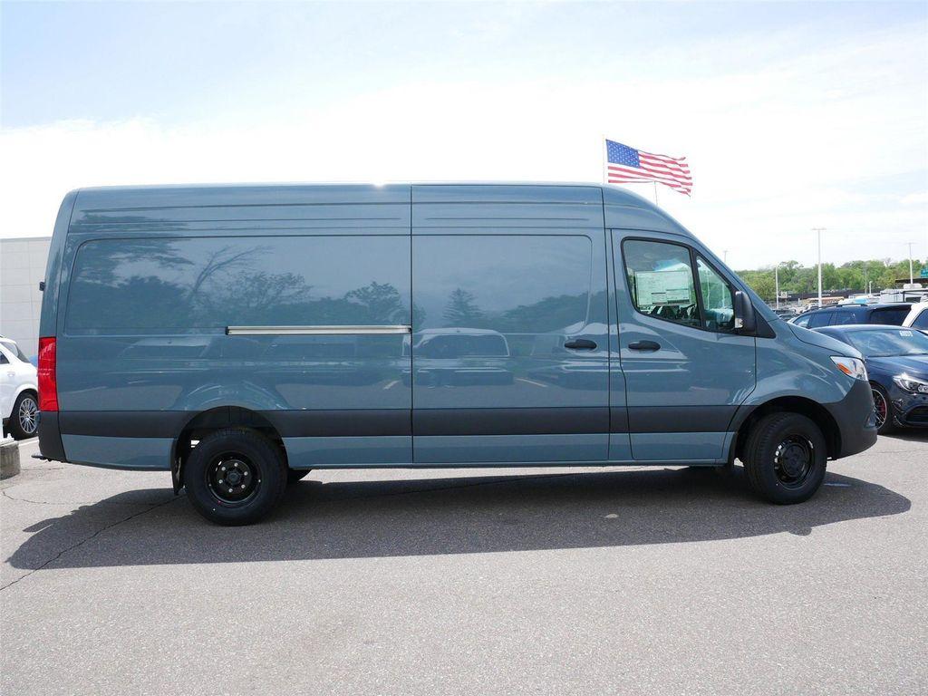 new 2025 Mercedes-Benz Sprinter 3500 car, priced at $72,519