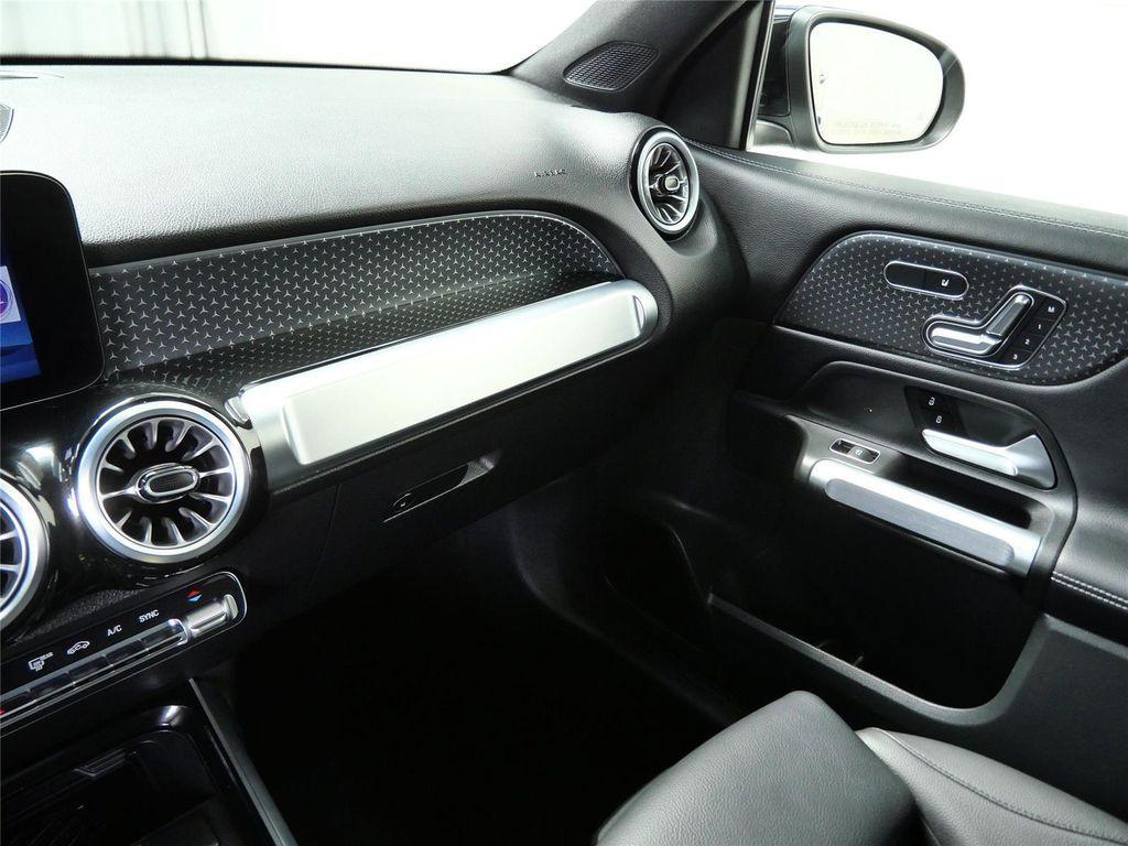 used 2025 Mercedes-Benz GLB 250 car, priced at $38,952