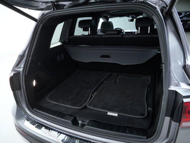 used 2021 Mercedes-Benz GLB 250 car, priced at $26,499