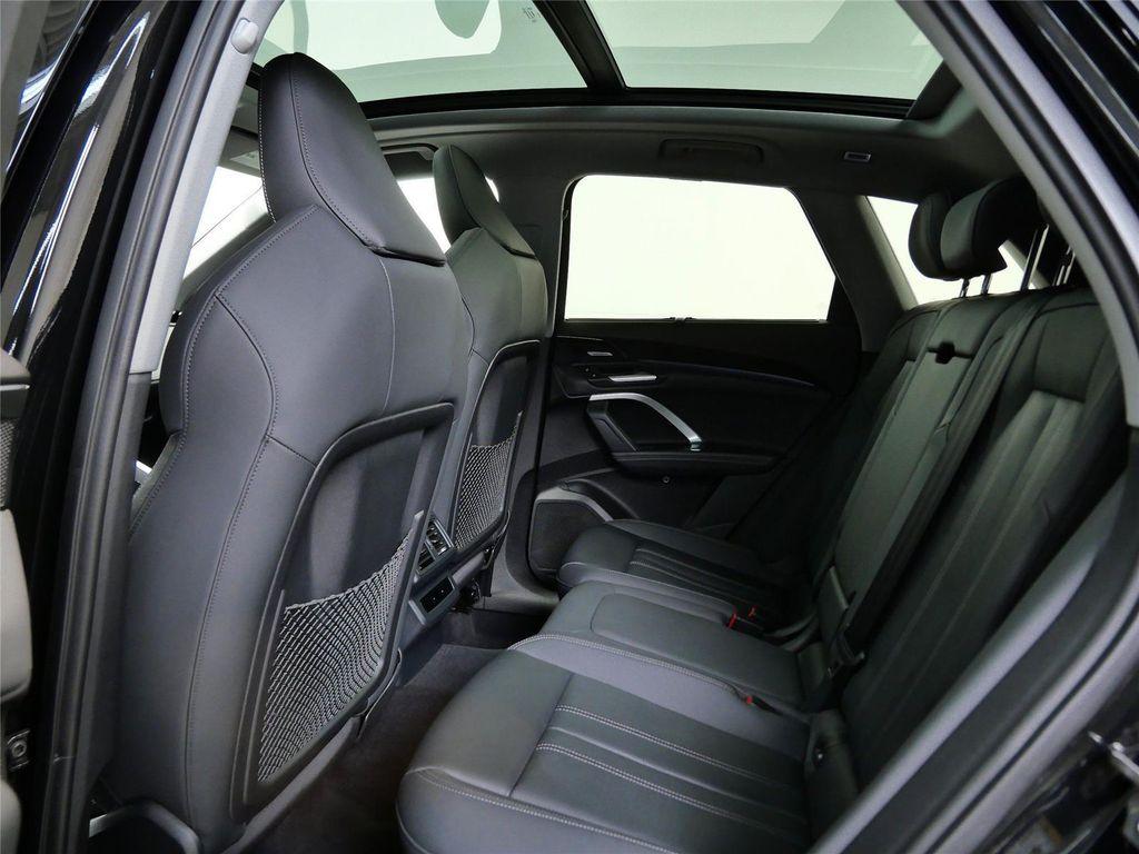 used 2025 Audi Q5 car, priced at $50,950