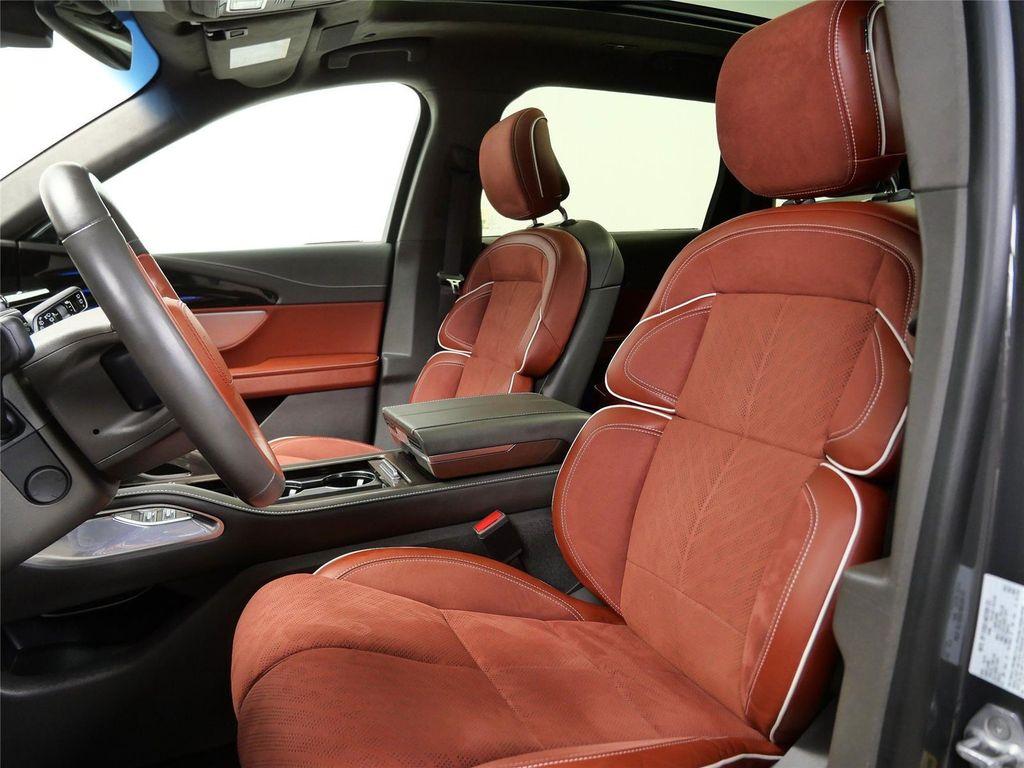 used 2024 Lincoln Nautilus car, priced at $59,998