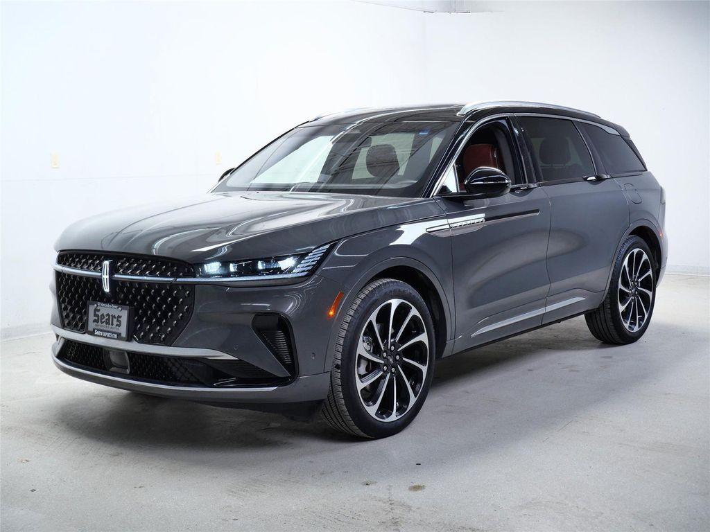 used 2024 Lincoln Nautilus car, priced at $59,998