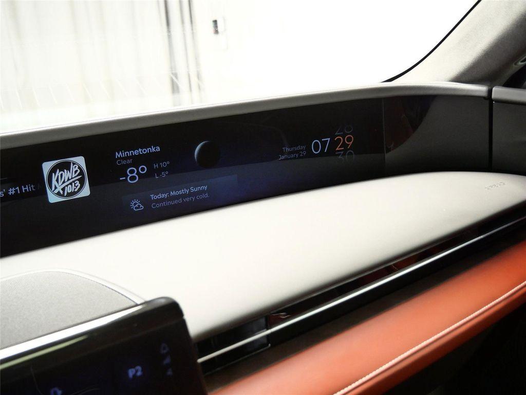 used 2024 Lincoln Nautilus car, priced at $59,998