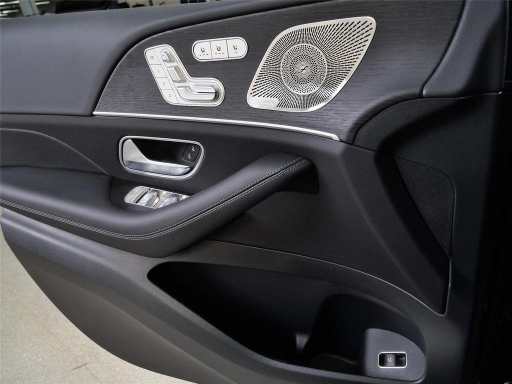 new 2026 Mercedes-Benz GLS 450 car, priced at $96,885