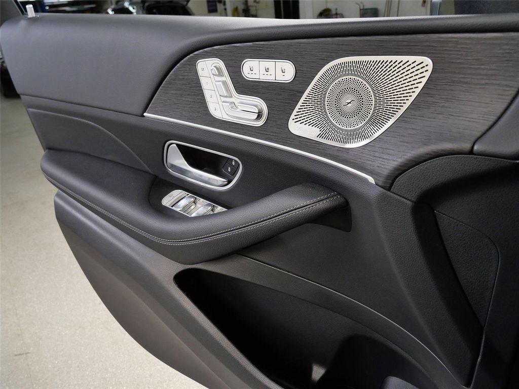 new 2026 Mercedes-Benz GLS 450 car, priced at $93,615