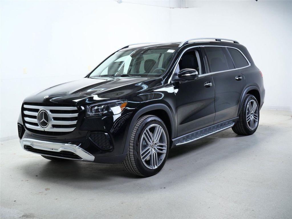 new 2026 Mercedes-Benz GLS 450 car, priced at $93,615