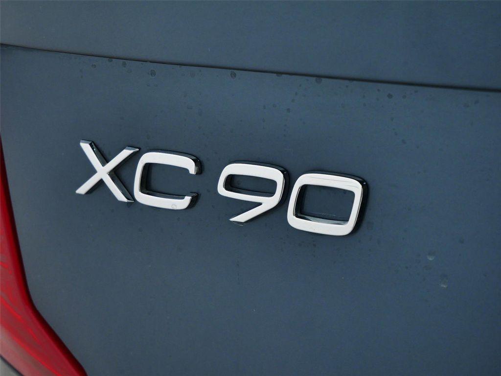 used 2024 Volvo XC90 Recharge Plug-In Hybrid car, priced at $42,859