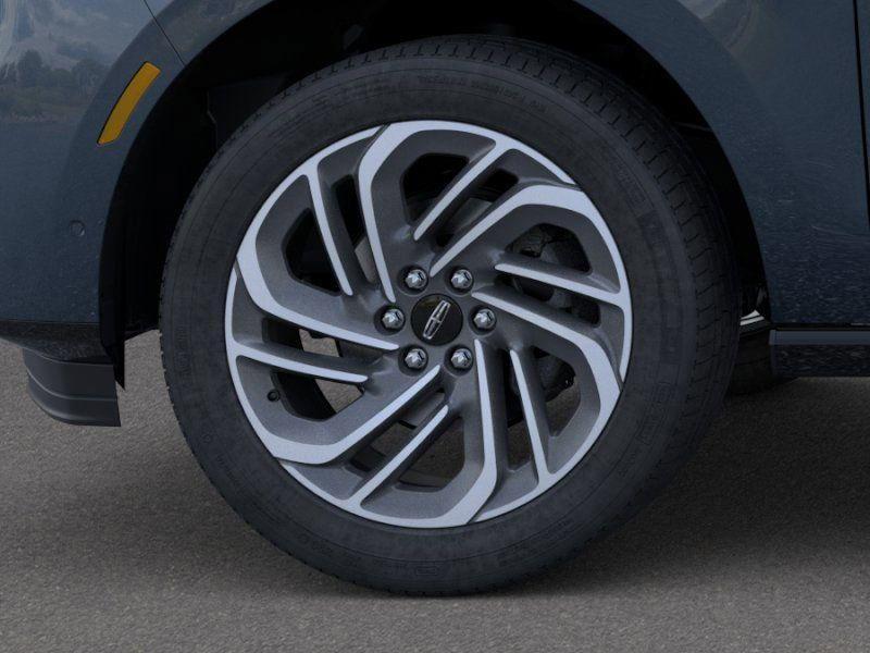 new 2025 Lincoln Navigator car, priced at $103,335