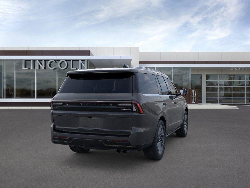 new 2026 Lincoln Navigator car, priced at $106,315