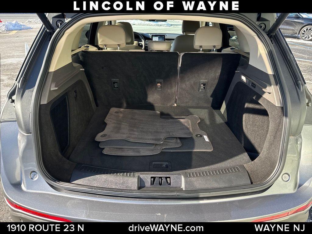 used 2022 Lincoln Corsair car, priced at $28,889