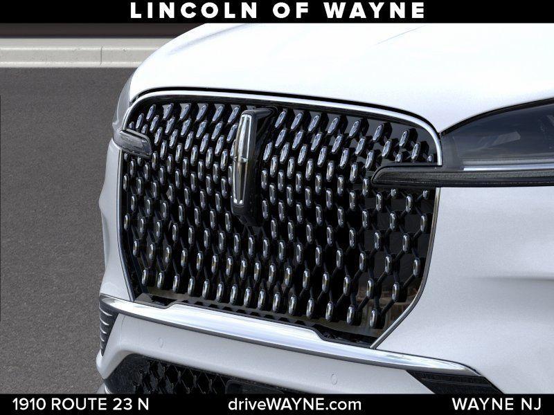 new 2026 Lincoln Aviator car, priced at $61,889