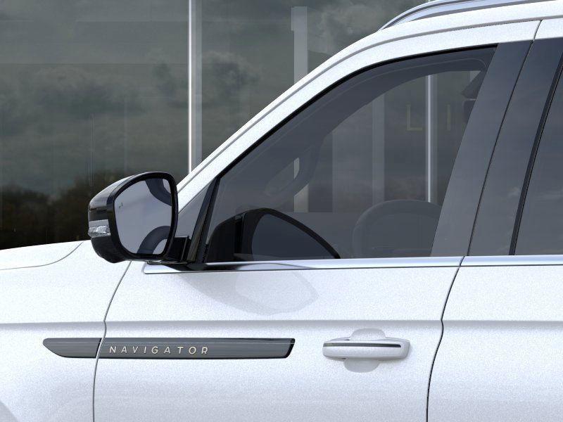 new 2025 Lincoln Navigator L car, priced at $123,965